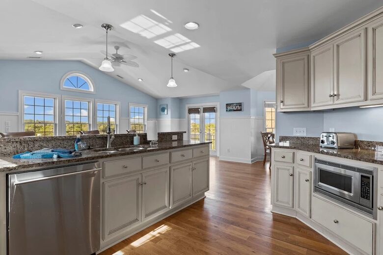 Dreamy Waterfront | With Private Beach Access - Holden Beach, North Carolina