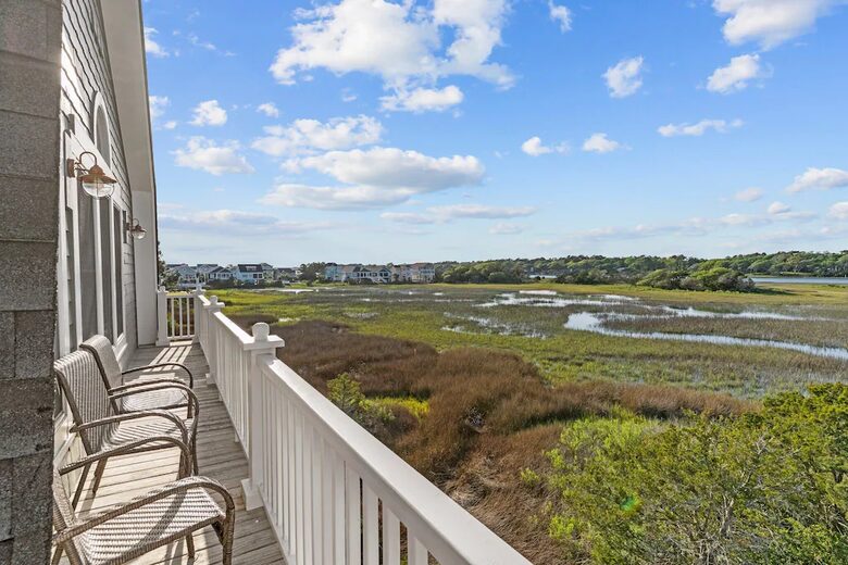 Dreamy Waterfront | With Private Beach Access - Holden Beach, North Carolina