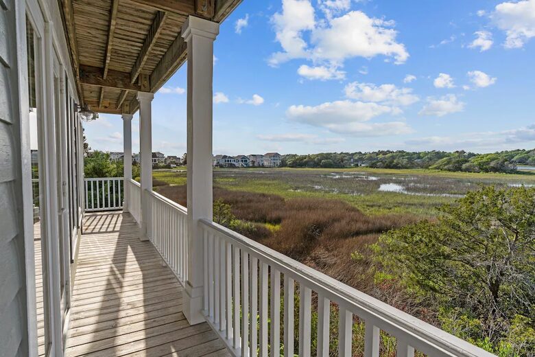 Dreamy Waterfront | With Private Beach Access - Holden Beach, North Carolina