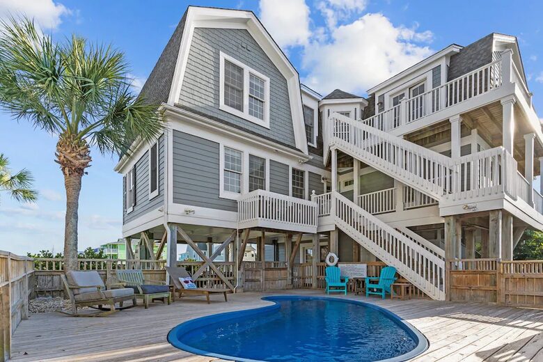 Dreamy Waterfront | With Private Beach Access - Holden Beach, North Carolina