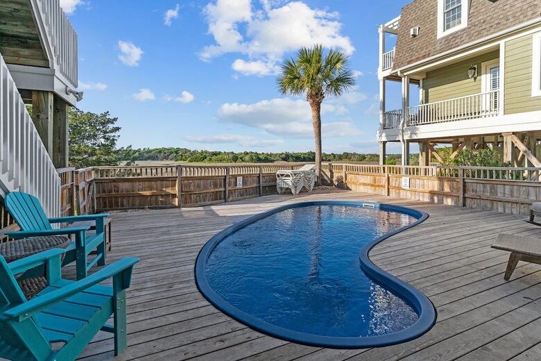 Dreamy Waterfront | With Private Beach Access - Holden Beach, North Carolina