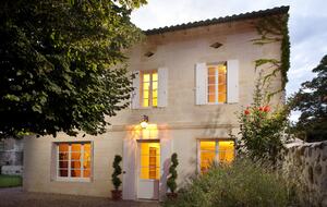 Maison Des Cordeliers - Saint-Émilion, France