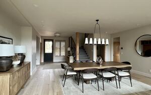 Mountain Modern Home Minutes From Ski Resorts and Lake Tahoe - Truckee, California