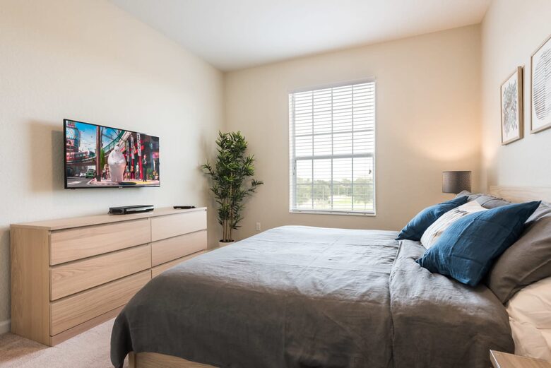 Beautiful Getaway Near Universal Parks and Convention Center - Orlando, Florida