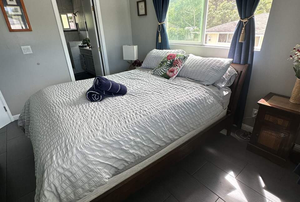 Queen Bed
