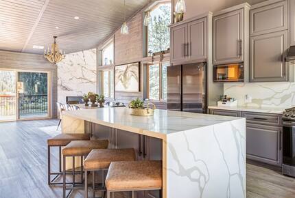 Modern Cabin at Big Bear Lake - Big Bear Lake, California