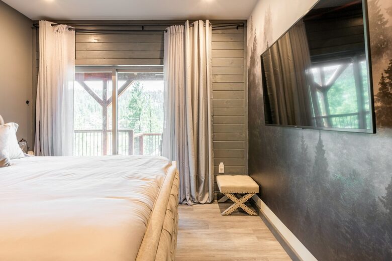 Modern Cabin at Big Bear Lake - Big Bear Lake, California