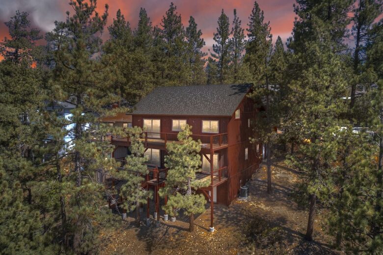 Modern Cabin at Big Bear Lake - Big Bear Lake, California