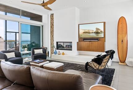 Blue Wave Beach House | Upstairs