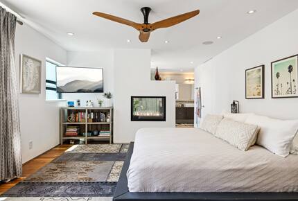 The Blue Wave Luxury Beach House | Manhattan Beach - Manhattan Beach, California