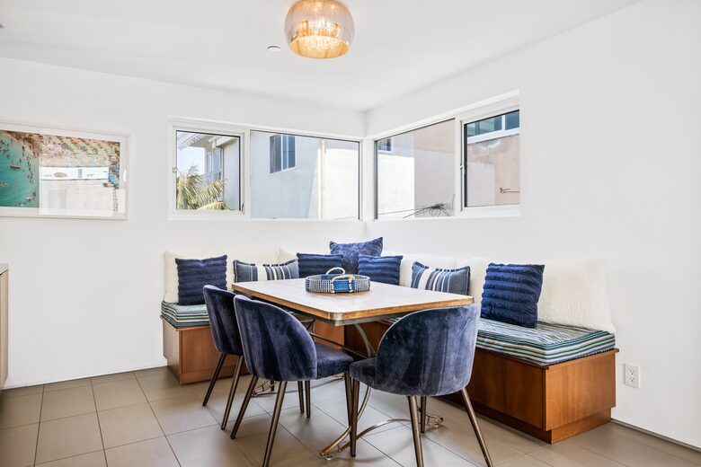 The Blue Wave Luxury Beach House | Manhattan Beach - Manhattan Beach, California