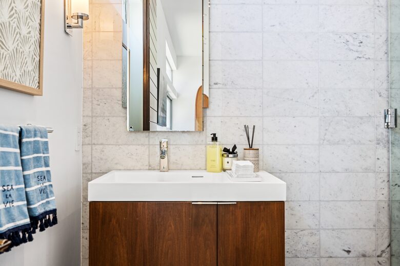 The Blue Wave Luxury Beach House | Manhattan Beach - Manhattan Beach, California