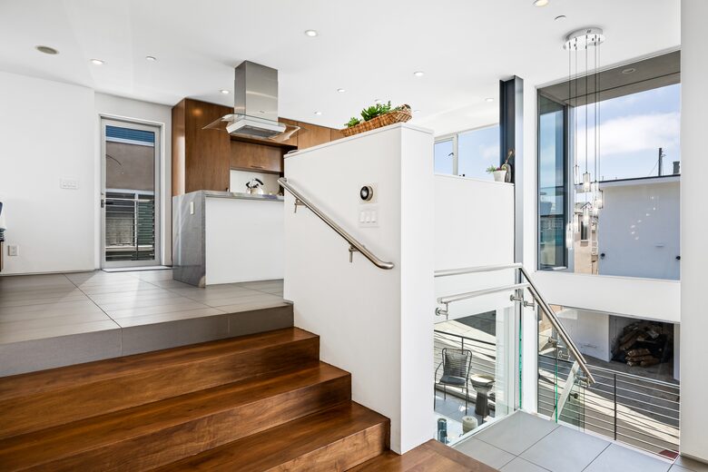 The Blue Wave Luxury Beach House | Manhattan Beach - Manhattan Beach, California