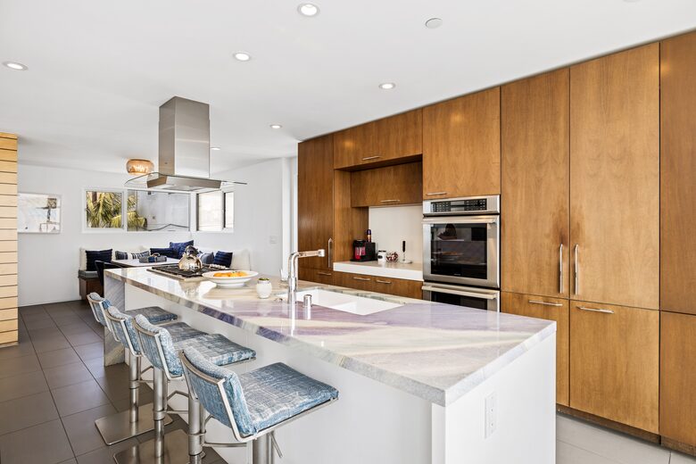 The Blue Wave Luxury Beach House | Manhattan Beach - Manhattan Beach, California