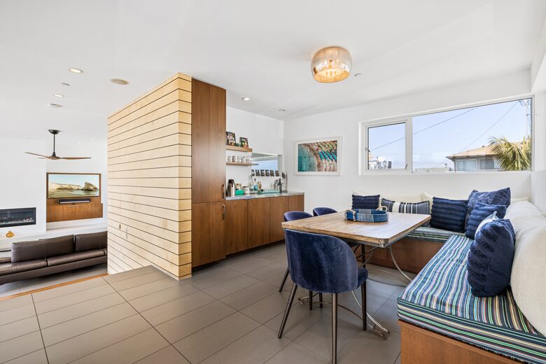 The Blue Wave Luxury Beach House | Manhattan Beach - Manhattan Beach, California