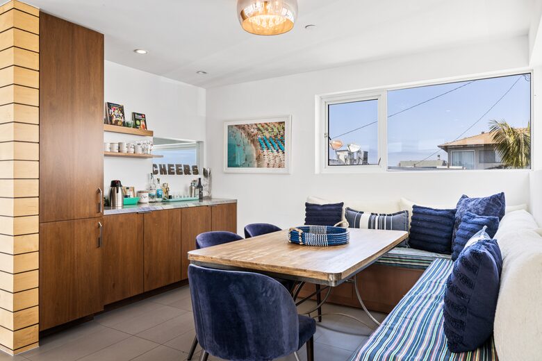 The Blue Wave Luxury Beach House | Manhattan Beach - Manhattan Beach, California