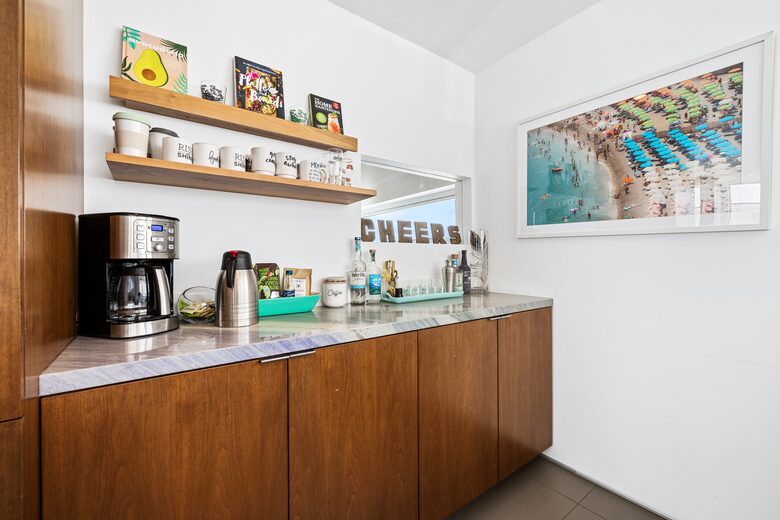 Coffee Bar | Upstairs Dining Area
