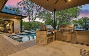 ABOVE - Austin Platinum - Austin, Texas