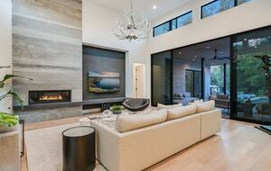 ABOVE - Austin Platinum - Austin, Texas