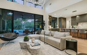 ABOVE - Austin Platinum - Austin, Texas