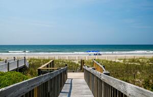 Holden Beach Oceanfront Retreat - Holden Beach, North Carolina