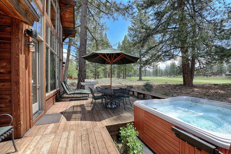 Old Greenwood Cabin in Truckee - Truckee, California