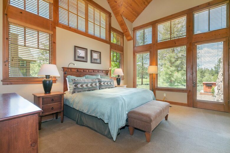 Old Greenwood Cabin in Truckee - Truckee, California