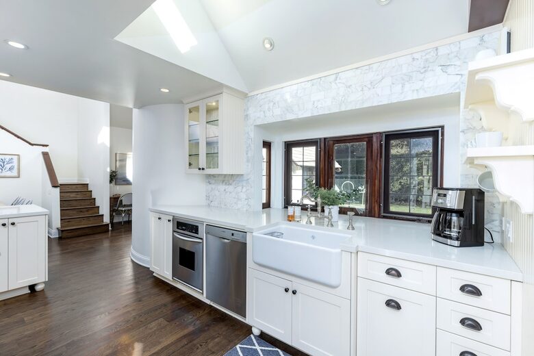 Remodeled Cottage - Minutes to Beach, Park, Shops! - San Diego, California