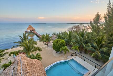 Hideaway Villa Maya Beach - Placencia, Belize