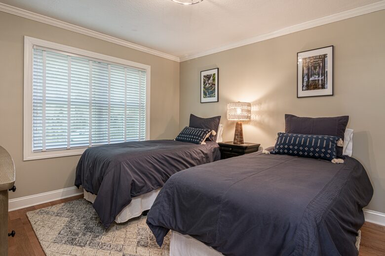 Downstairs twin beds