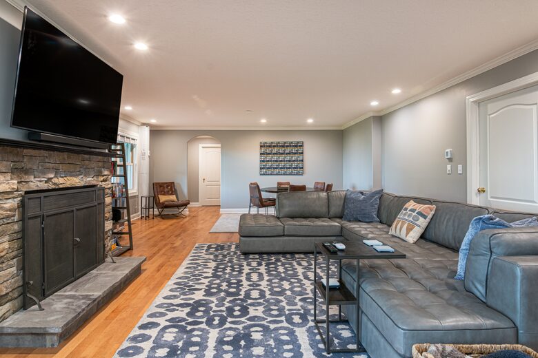 Large downstairs den
