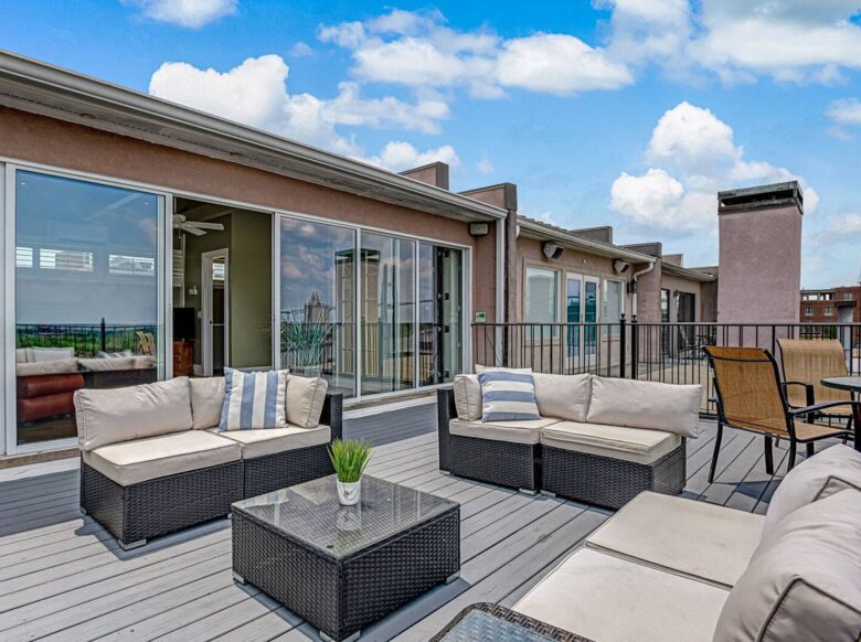 Savannah Riverview Penthouse - Savannah, Georgia