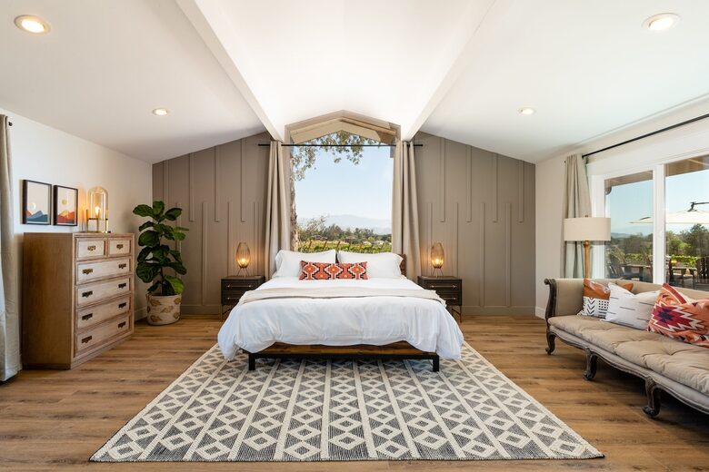 Deboem Vineyard | 20 Acre Organic Vineyard - Ballard, California