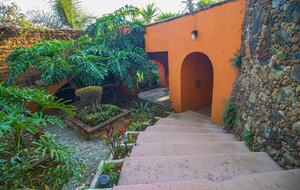 Cuerna House | Traditonal Mexican Estate with pool - Cuernavaca, Mexico
