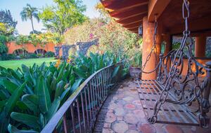 Cuerna House | Traditonal Mexican Estate with pool - Cuernavaca, Mexico