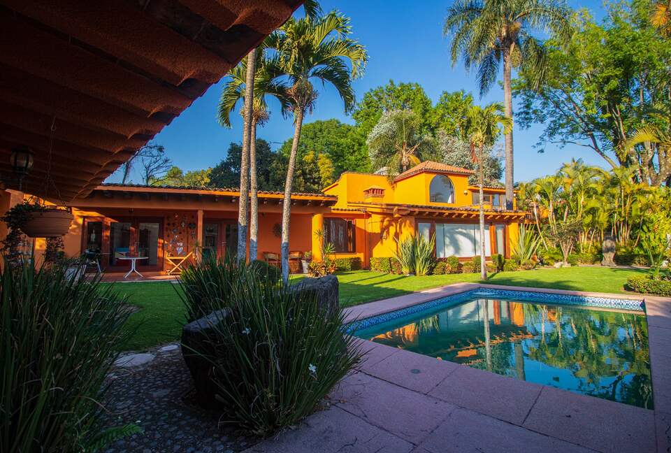Cuerna House | Traditonal Mexican Estate with pool - Cuernavaca, Mexico