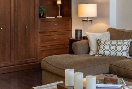 1-Bedroom Restored Vintage Loft in the Heart of Chicago - Chicago, Illinois