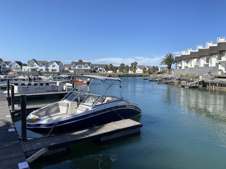 Elegant St Francis Bay Luxury Shore Rd Home - St Francis Bay, South Africa