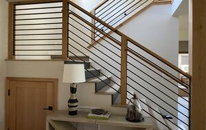 Mountain Modern Home Minutes From Ski Resorts and Lake Tahoe - Truckee, California