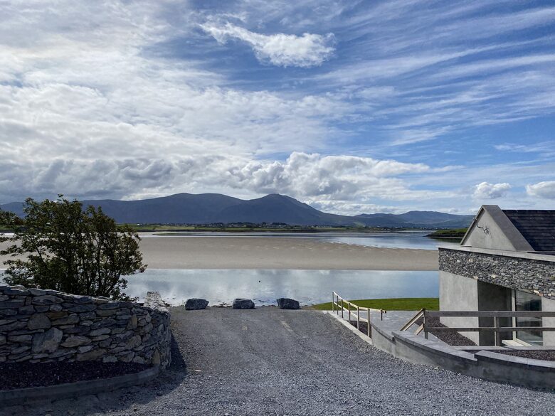 Waterfront Retreat - Ardfert, Ireland