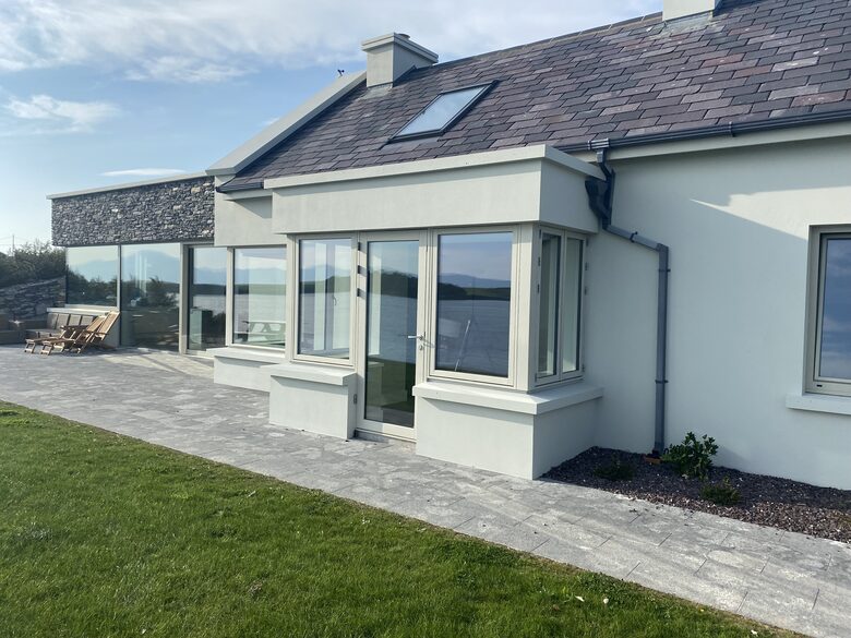 Waterfront Retreat - Ardfert, Ireland