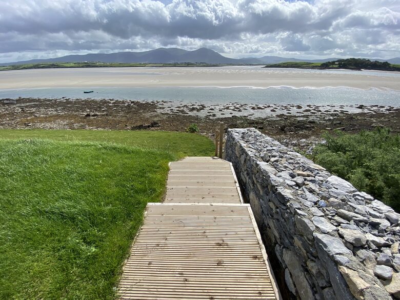 Waterfront Retreat - Ardfert, Ireland