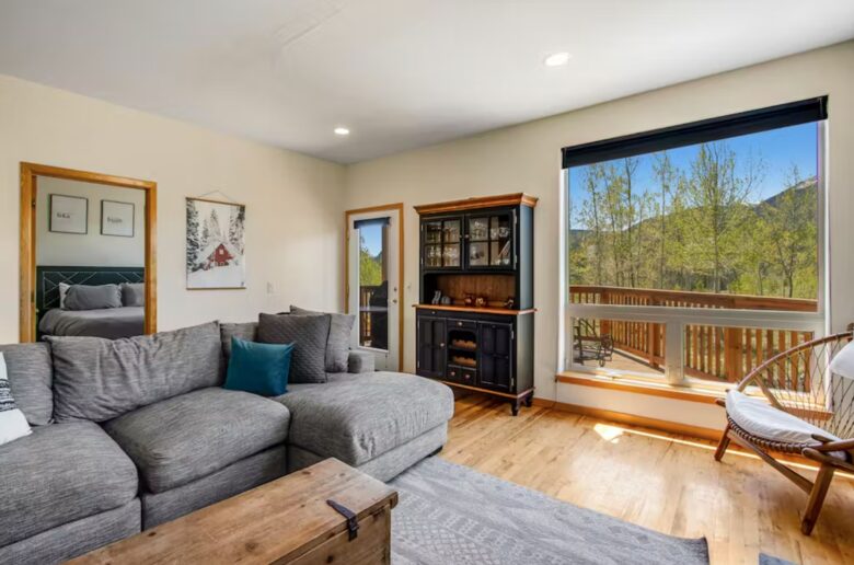 Silverthorne Spacious Getaway - Silverthorne, Colorado