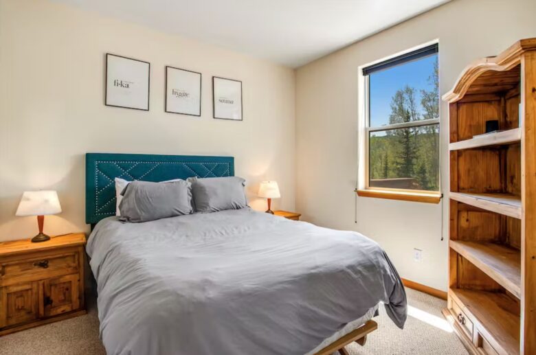 Silverthorne Spacious Getaway - Silverthorne, Colorado