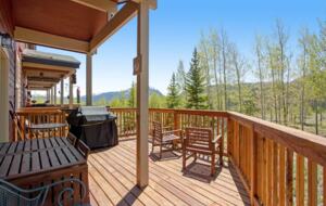 Silverthorne Spacious Getaway - Silverthorne, Colorado