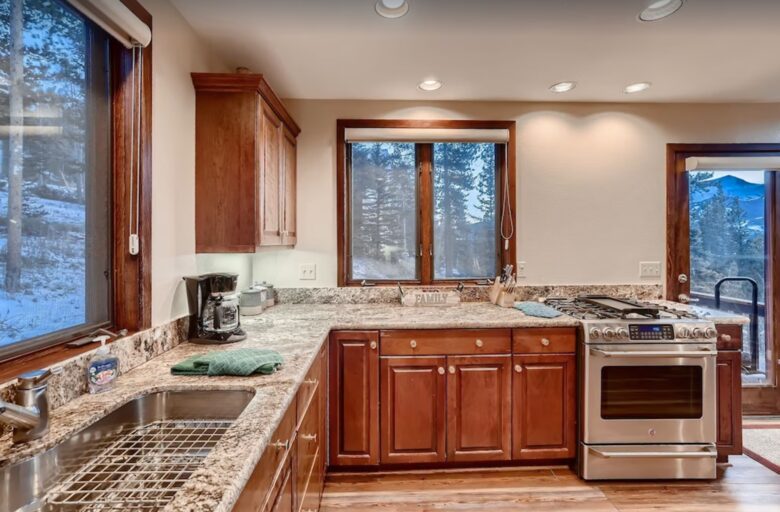 Ullr Haus with Sauna + Private Hot Tub + Views - Breckenridge, Colorado