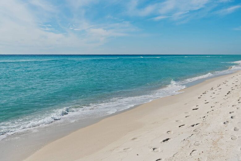 Poolside Paradise | Private *Heated Pool/Free Golf Cart - Santa Rosa Beach, Florida