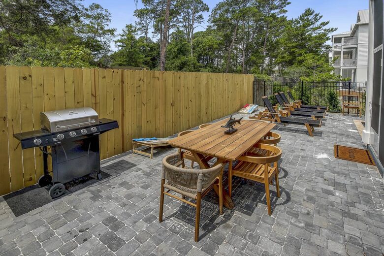 Magical Memories | With Private *Heated Pool/ Golf Cart/ Walk to Beach - Santa Rosa Beach, Florida