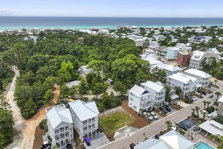 Magical Memories | With Private *Heated Pool/ Golf Cart/ Walk to Beach - Santa Rosa Beach, Florida
