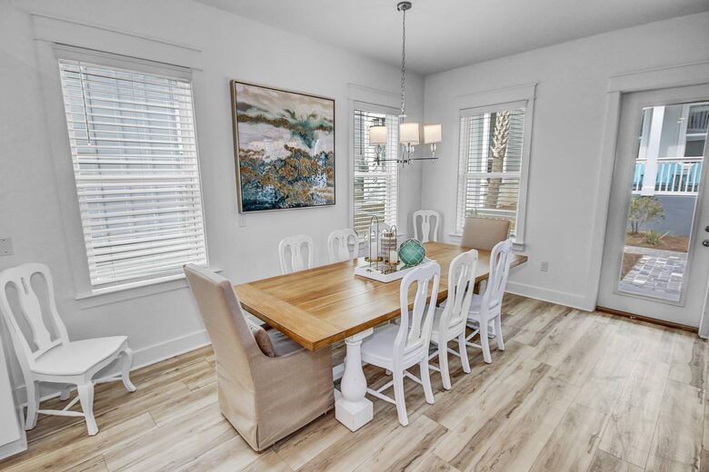 Poolside Paradise | Private *Heated Pool/Free Golf Cart - Santa Rosa Beach, Florida